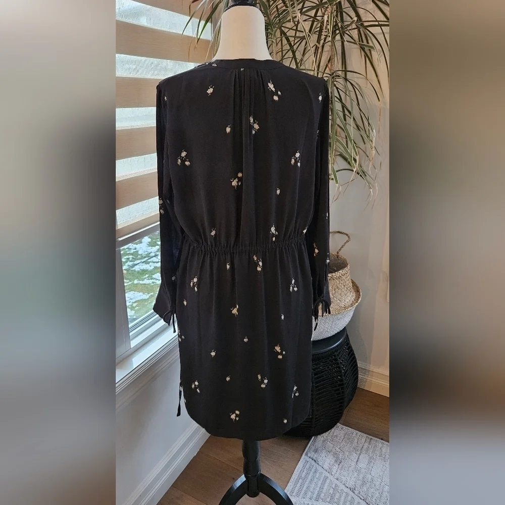H&M Elegant Black Dress - Picture 2 of 7